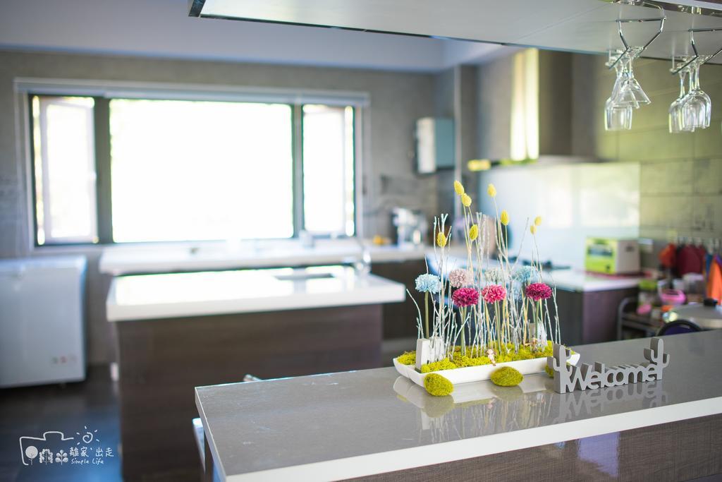 Simple Life Apartment Юли Екстериор снимка